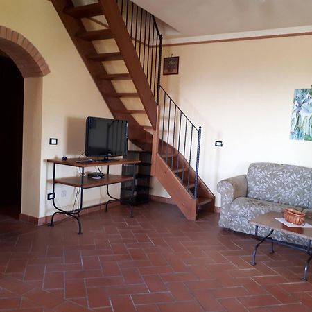 Agriturismo Montemari Villa Palaia Cameră foto